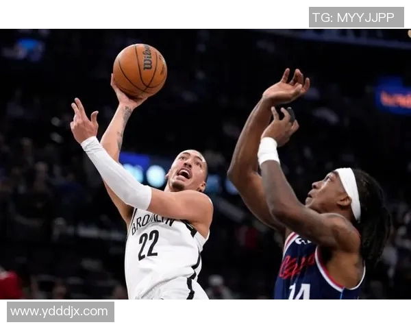 篮网与快船下半场激战回顾球员表现与战术分析全景呈现